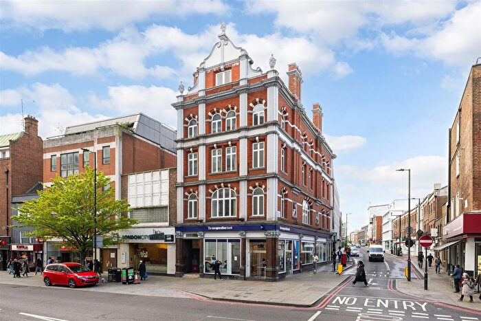 2 Bedroom Flat To Rent In Islington High Street, Islington, N1
