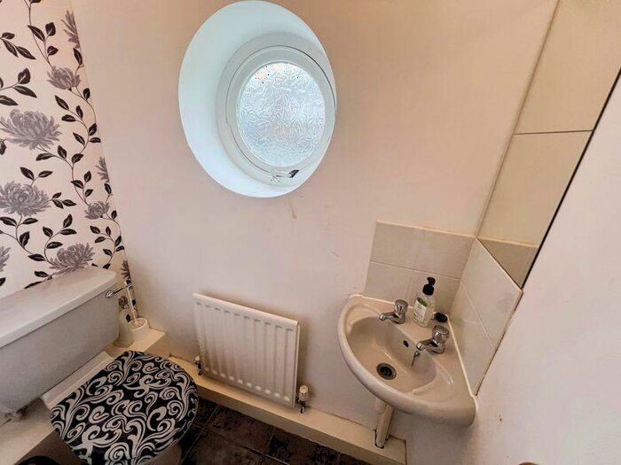 3 Bedroom Detached House For Sale In Winterfield Drive, Middle Hulton, BL3