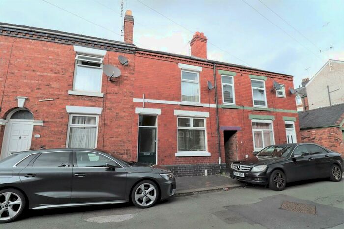 2 Bedroom House To Rent In Myrtle Street, Crewe, CW2