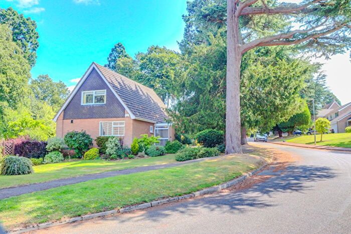 3 Bedroom Detached House For Sale In Towers Drive, Kirby Muxloe, LE9