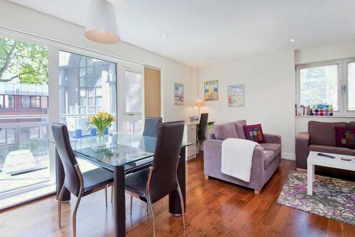 2 Bedroom Flat To Rent In B Clerkenwell Road, Clerkenwell, London, EC1M
