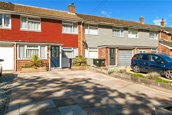 4 Bedroom Terraced House For Sale In Stopples Lane, Hordle, Lymington, Hampshire, SO41