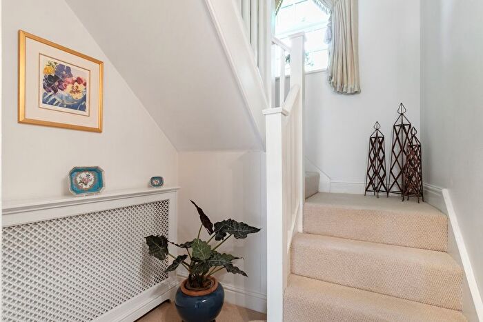 2 Bedroom Flat For Sale In Lancaster House, Park Lane, Stanmore, HA7