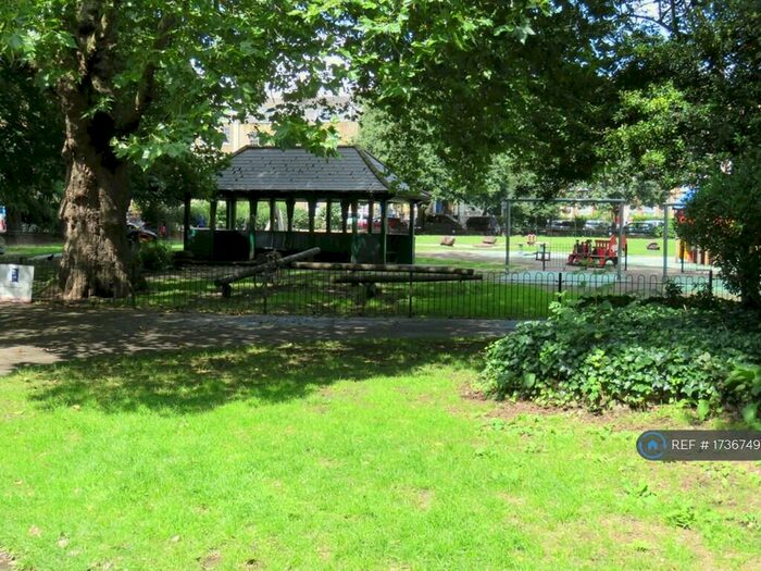 2 Bedroom Maisonette To Rent In Lower Clapton Road, London, E5