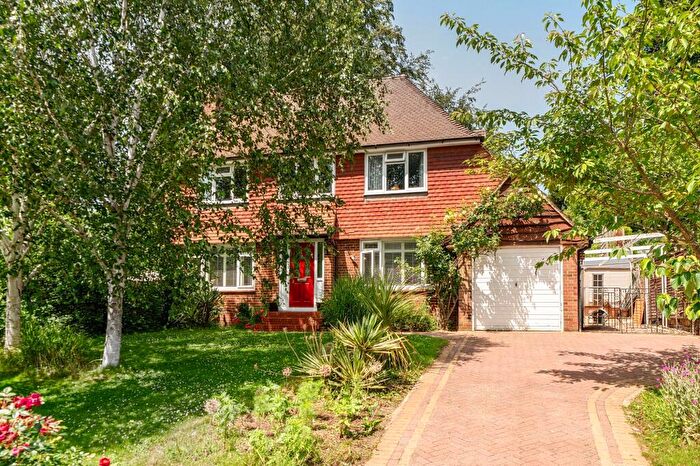 4 Bedroom Detached House For Sale In The Netherlands, Coulsdon, CR5