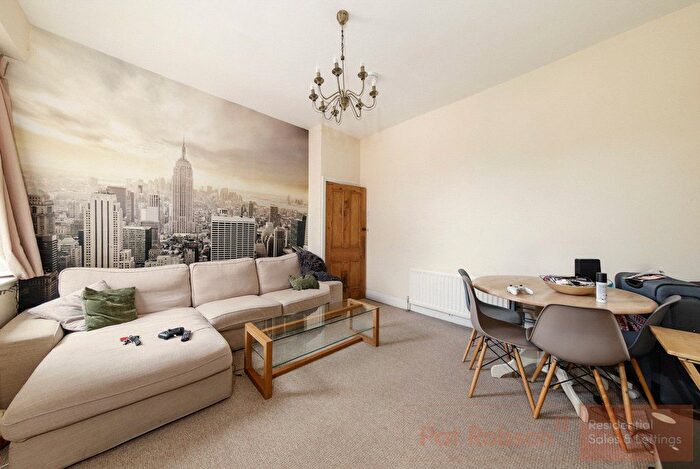 3 Bedroom Flat For Sale In Shortridge Terrace, Jesmond, Newcastle Upon Tyne, NE2