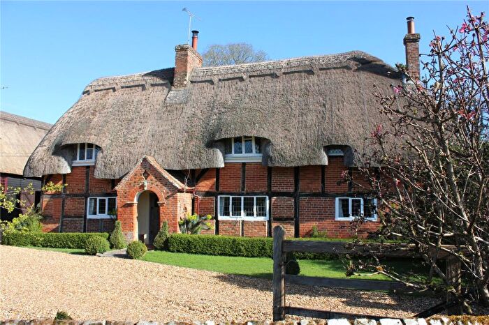 4 Bedroom Detached House For Sale In Gangbridge Lane, St Mary Bourne, Hampshire, SP11