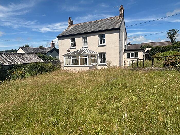 4 Bedroom Detached House For Sale In Nanstallon, Bodmin, PL30
