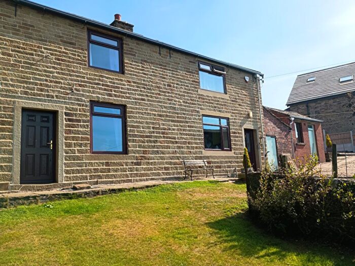 5 Bedroom Detached House For Sale In New Barn Farm, Facit, Whitworth, Rossendale, OL12