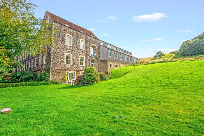 4 Bedroom Flat For Sale In Woodleigh, Kingsbridge, Devon, TQ7