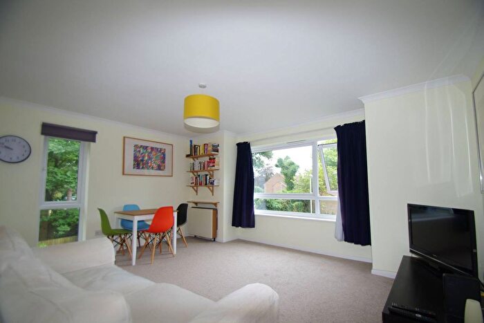 1 Bedroom Flat To Rent In , Watford, WD17