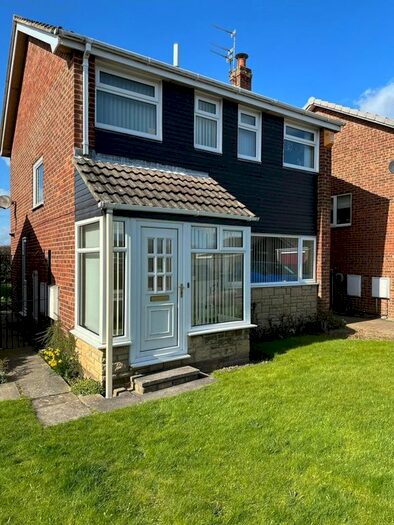 3 Bedroom Semi-Detached House To Rent In Centurian Way, Bedlington, Northumberland, NE22