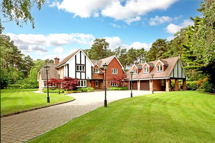 5 Bedroom Detached House For Sale In Birch Lane, Ascot, SL5
