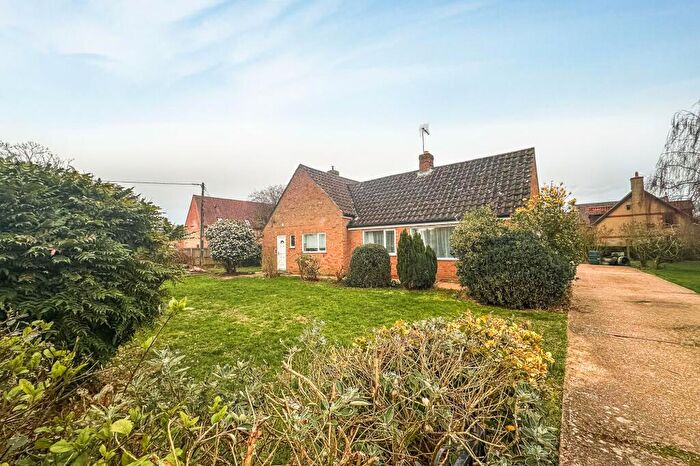 4 Bedroom Detached Bungalow To Rent In Boughton, PE33