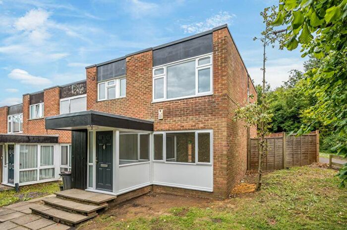 3 Bedroom End Of Terrace House To Rent In Deepfield Way, Coulsdon, CR5