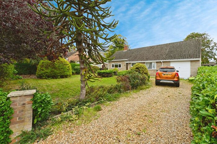 4 Bedroom Bungalow For Sale In Rectory Lane, Watlington, King's Lynn, Norfolk, PE33