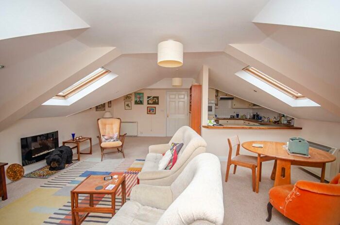 2 Bedroom Retirement Property For Sale In Whitebeam House, Woodland Court, Partridge Drive, Bristol, BS16