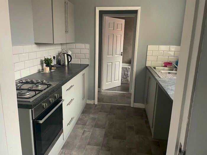 2 Bedroom Property To Rent In Ermiston Villas, Rosmead Street, Hull, HU9