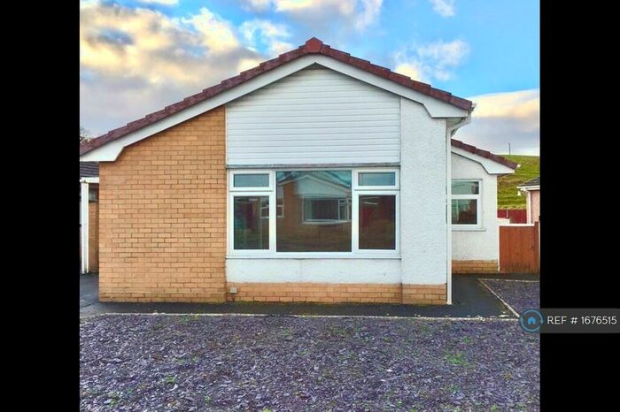 3 Bedroom Bungalow To Rent In Tan Y Bryn, St Asaph, LL17