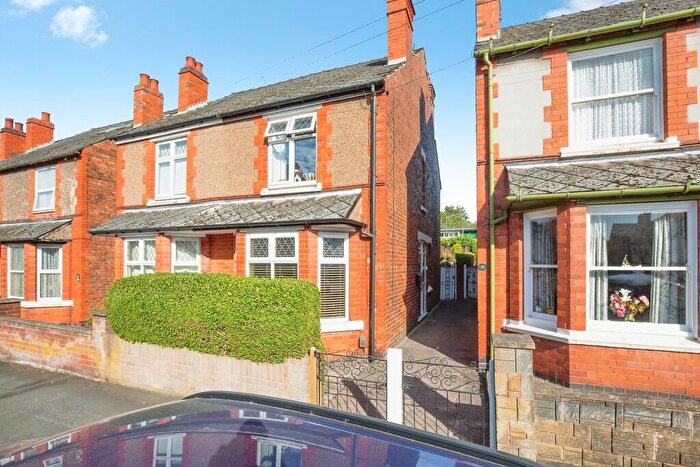 3 Bedroom Semi-Detached House For Sale In Stafford Street, Atherstone, CV9