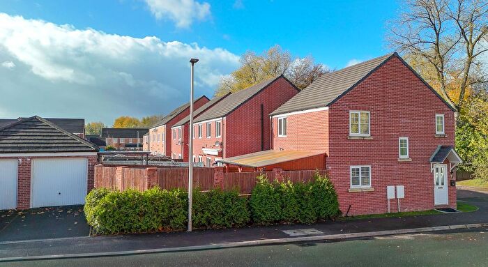 3 Bedroom Detached House For Sale In Bowden Green Drive, Leigh, Lancashire, WN7