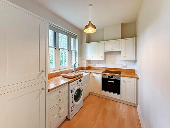 1 Bedroom Apartment To Rent In Chapelfields, Cuckfield, West Sussex, RH17