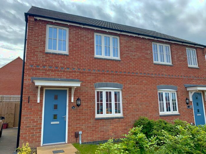 3 Bedroom Semi-Detached House To Rent In Bishop Hall Road, Ashby De La Zouch, LE65