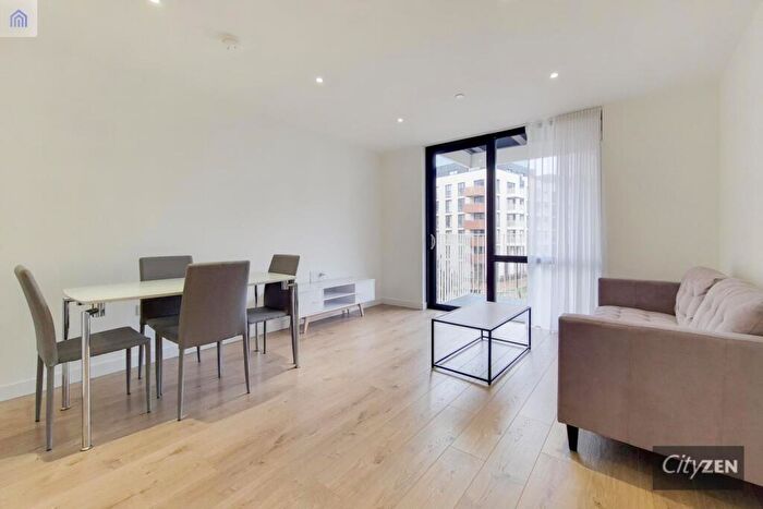 1 Bedroom Flat To Rent In Merchants House, Forrester Way, Stratford, E15