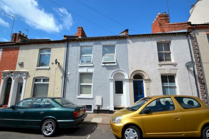 Flat To Rent In Edith Street, Northampton, NN1