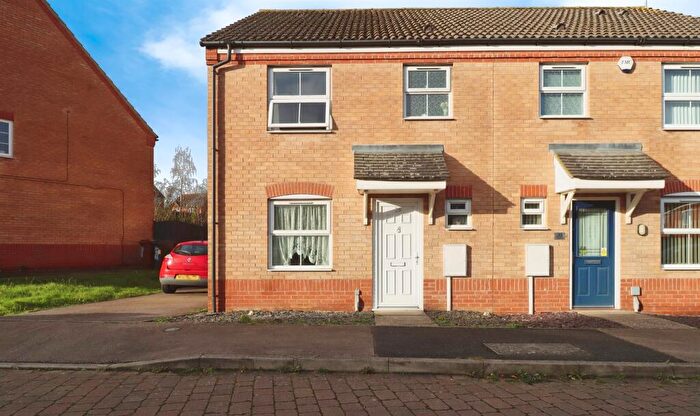 3 Bedroom Detached House For Sale In Jay Road, Corby, NN18