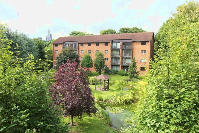 2 Bedroom Apartment To Rent In Campion Close, South Croydon, CR0