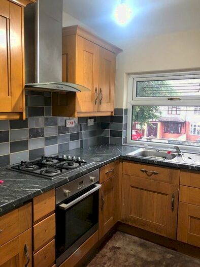 2 Bedroom Flat To Rent In Park Road, Quarry Bank, Brierley Hill, DY5
