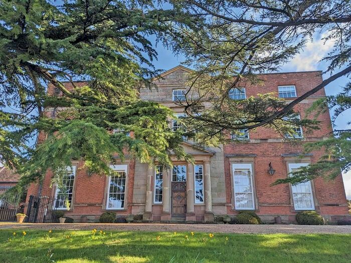 1 Bedroom Flat For Sale In Laugherne Park, Martley, Worcester, WR6