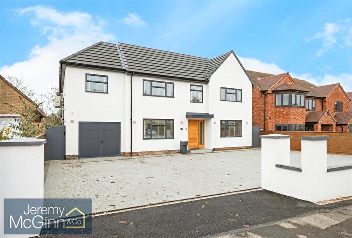 4 Bedroom Detached House For Sale In Loxley Road, Stratford-Upon-Avon, CV37