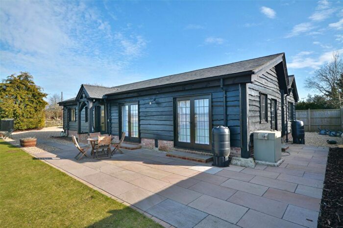 3 Bedroom Bungalow For Sale In London Road, Hardham, Pulborough, West Sussex, RH20