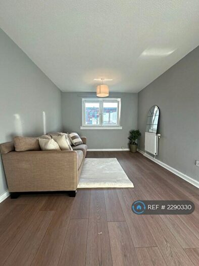 1 Bedroom Flat To Rent In Eglinton Court, Glasgow, G5