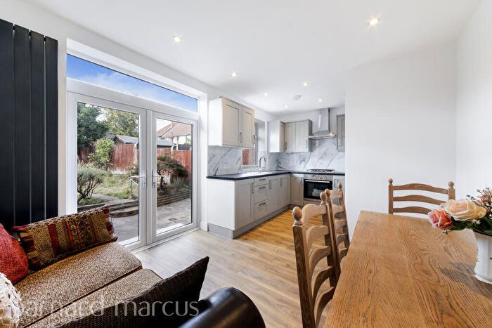 4 Bedroom Terraced House To Rent In Winchcombe Road, Carshalton, SM5