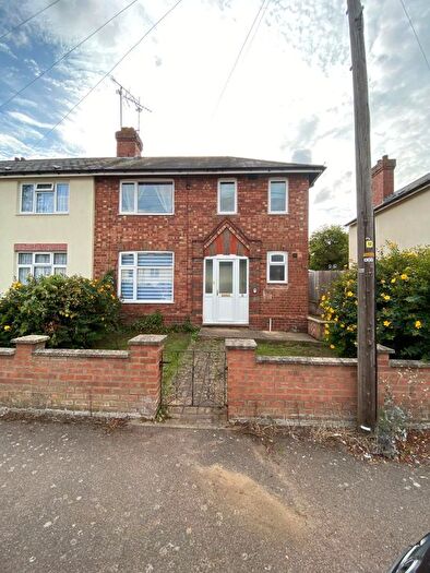 3 Bedroom Semi-Detached House To Rent In Stevenson Street, Far Cotton, Northampton, NN4
