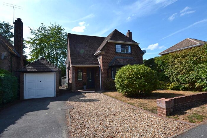 3 Bedroom Detached House For Sale In Longdown, Fleet, GU52