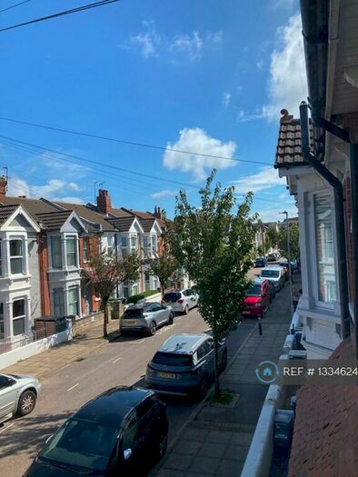 2 Bedroom Flat To Rent In Lindley Avenue, Southsea, PO4