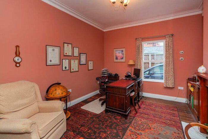 5 Bedroom Detached House For Sale In Station Road, Hagley, DY9