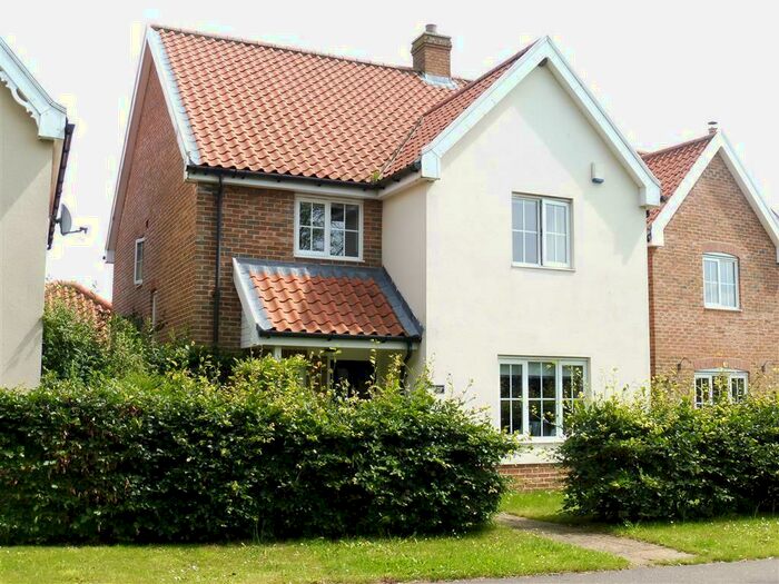 4 Bedroom House To Rent In New Road, Tacolneston, Norwich, NR16