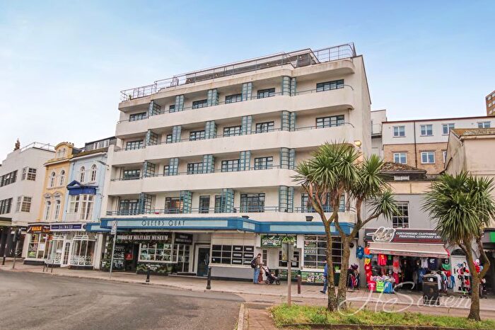 2 Bedroom Flat To Rent In Victoria Parade, Torquay, TQ1