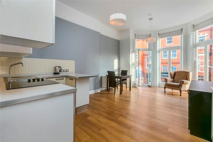 1 Bedroom Flat To Rent In Egerton Gardens, Knightsbridge, SW3
