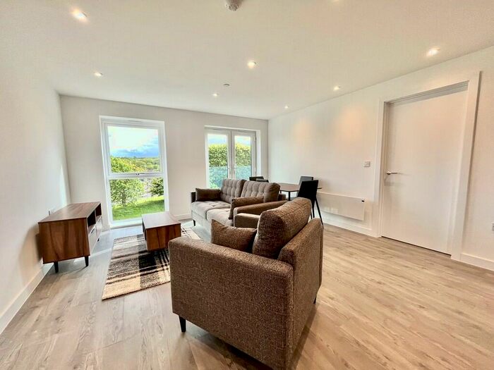 2 Bedroom Apartment To Rent In Alexandra Park, LS4