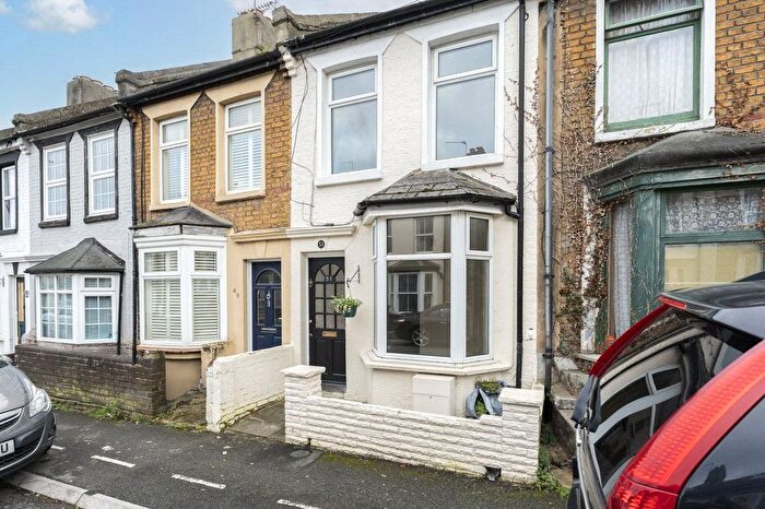 2 Bedroom Terraced House To Rent In Sydney Road, Sutton, SM1