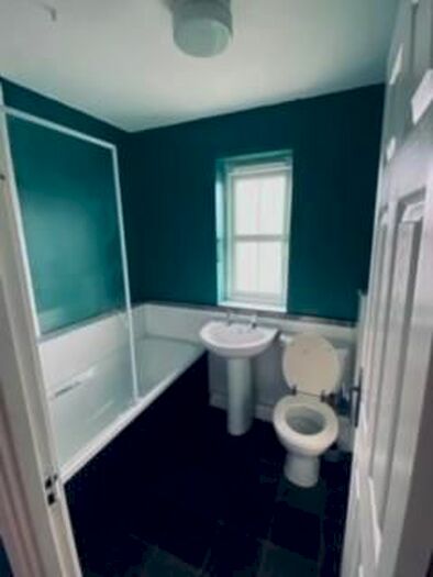 2 Bedroom Terraced House To Rent In Davis Avenue, St. Helen Auckland, Bishop Auckland, DL14