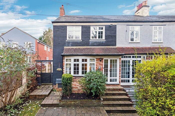 4 Bedroom Terraced House For Sale In Gravel Hill, Chalfont St Peter, Gerrards Cross, SL9