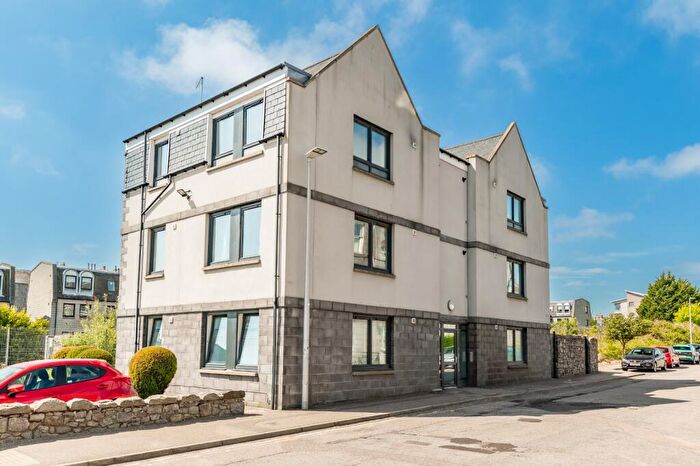 1 Bedroom Flat To Rent In Elmbank Terrace, Aberdeen, AB24