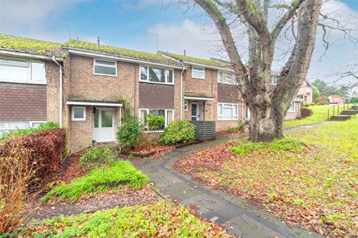 3 Bedroom Terraced House For Sale In Bridle Way, Colehill, Wimborne, Dorset, BH21